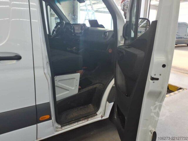 Furgon Mercedes-Benz Sprinter 317 CDI,L2H2,Automatik,Kamera,Navi