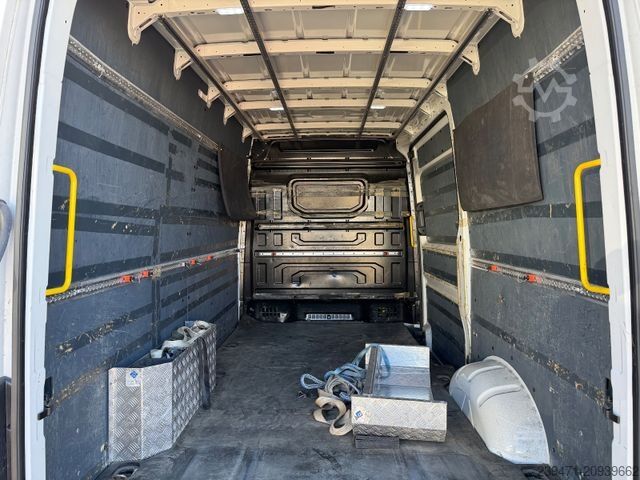 Bestelwagen met verhoogd dak MAN eTGE 3.140E Automatik Navi 36KWH