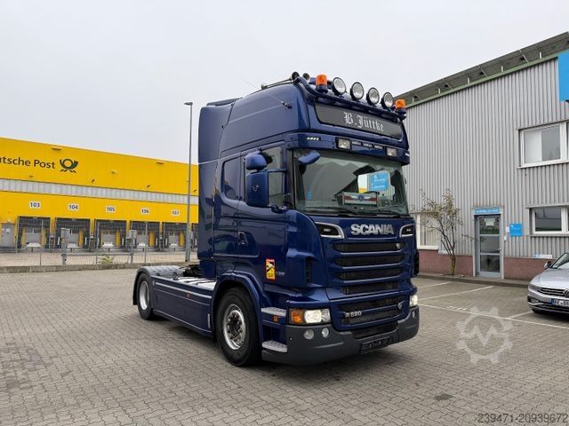 Standardni tegljač SCANIA R620 V8 Retarder 2x Tank Vollspoiler Eu5