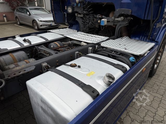 Standardni tegljač SCANIA R620 V8 Retarder 2x Tank Vollspoiler Eu5