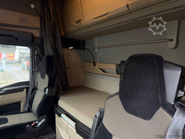 Standardni tegljač MAN TGX 18.510 4x2 XXL Retarder 2x Tank ACC Indiv.