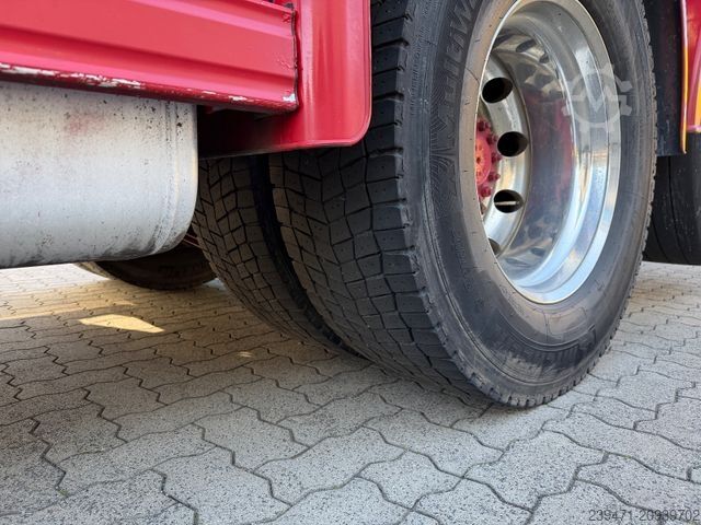 Saugwagen VOLVO FH 420 8x2 Silo Spitzer 2Kammer