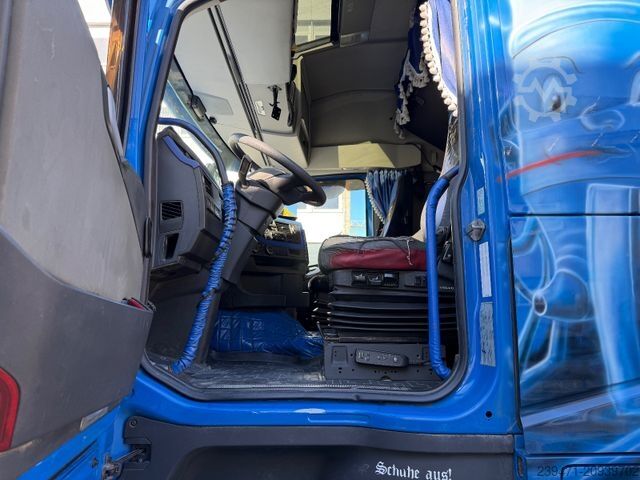 Saugwagen VOLVO FH 420 8x2 Silo Spitzer 2Kammer
