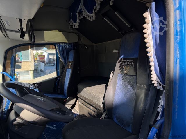 Saugwagen VOLVO FH 420 8x2 Silo Spitzer 2Kammer