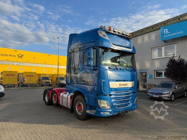 Standardni tegljač DAF XF 530 SuperSpaceCab 6x2 Retarder Lenk/Lift