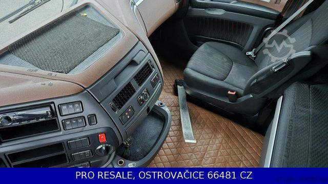 Zapreminski vučni traktor DAF XF 480 FT MEGA SSC EURO 6 + PARKCLIMA