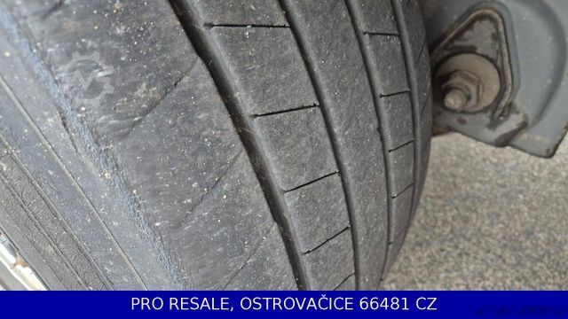 Reefer semitrailer KRONE COOL SD VECTOR 1950 +MULTITEMP + TWAND + BLUMEN