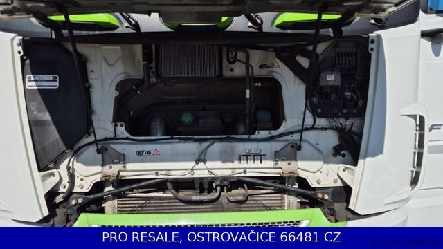 Jumbo nákladní automobil DAF XF 480 FAR 6X2 SSC + WECON PC-CP-T0111 BJ 2017