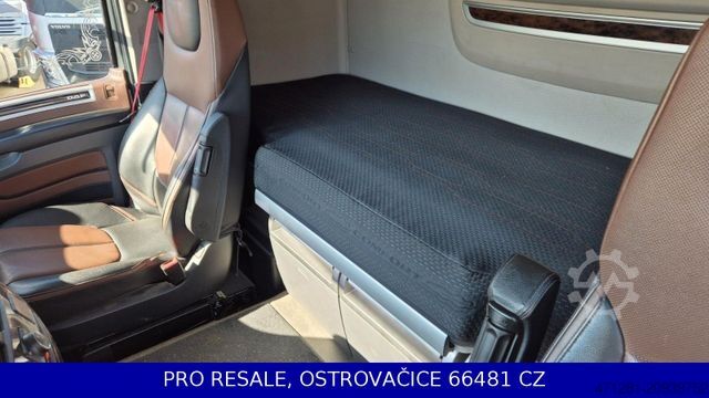 Jumbo nákladní automobil DAF XF 480 FAR 6X2 SSC + WECON PC-CP-T0111 BJ 2017