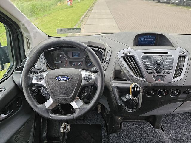 Yüksek tavanlı istasyon vagonu FORD TRANSIT CUSTOM 2.0 L2 LIMITED 155Pk!