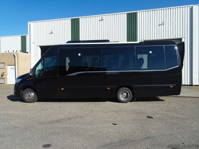 Touringcar MERCEDES-BENZ Shaula 29 Sitze EURO 6 - Verfügbar ab  02-2026