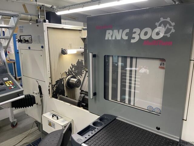 Torno CNC com ferramentas acionadas e eixo Y; comando CNC FANUC Series 18i-TB, centro de usinagem (B MONFORTS RNC 300 MultiTurn