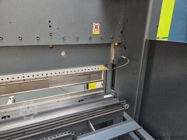 Prensa dobradeira SafanDarley E Brake B 100 3100