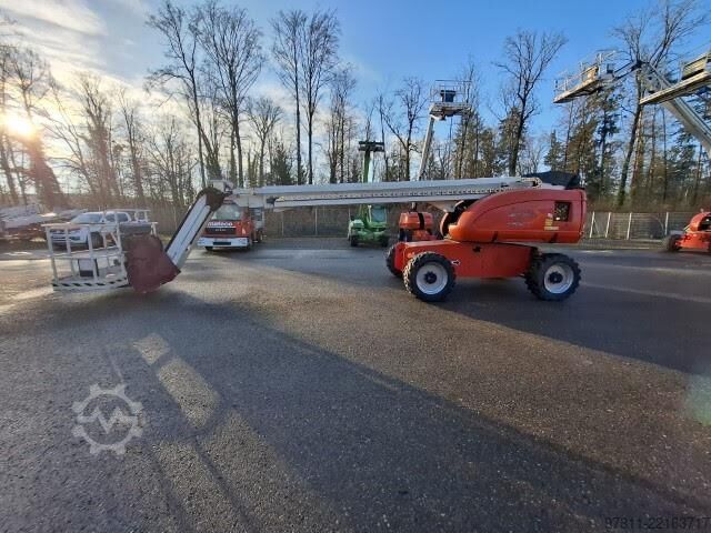 Plataforma telescópica JLG 660SJ