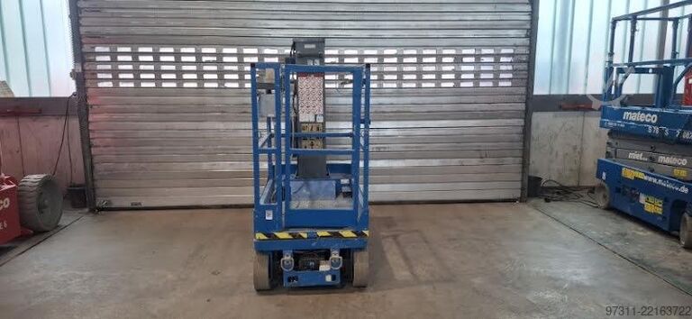 Plataforma elevatória SkyJack SJ12