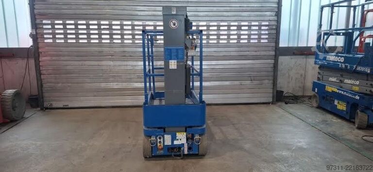 Plataforma elevatória SkyJack SJ12