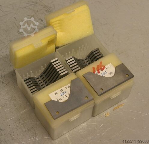 23 τεμάχια αναστρέψιμες πλάκες για ξυλοφρέζα AKE 040 1 S00