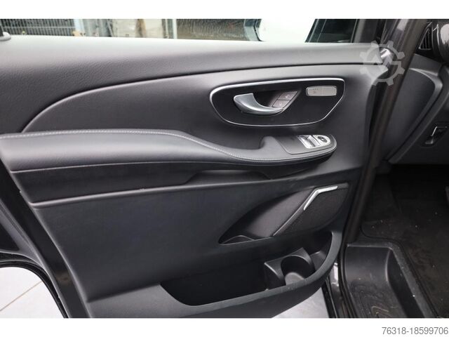 Minibus Mercedes-Benz V 300d EditionSport Airmatic Distr 8Sitze Totwin