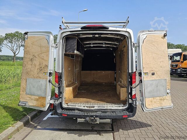 Carrinha de tejadilho alto FORD TRANSIT 2.0 L3H2 Glasresteel AC!