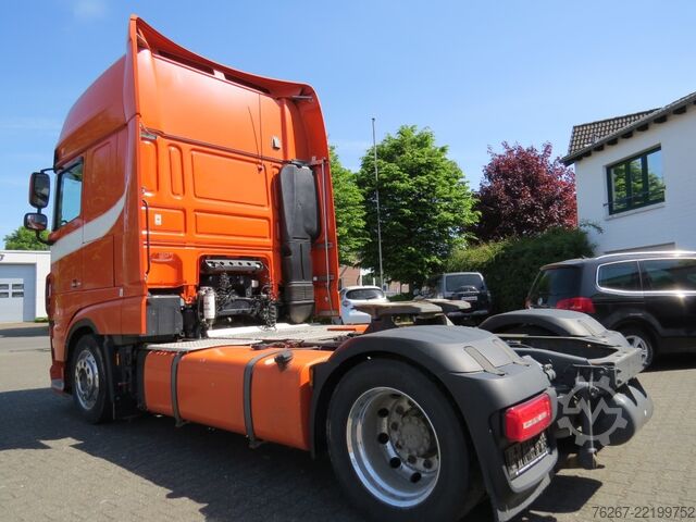 Standardní tahač Daf XF 530 FT SZM Super Space Cub ACC