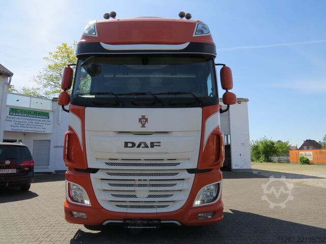 Standardní tahač Daf XF 530 FT SZM Super Space Cub ACC