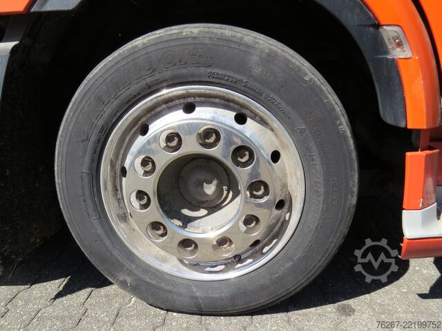 Standardní tahač Daf XF 530 FT SZM Super Space Cub ACC