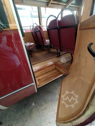 Minibus  Berna Adler mit Frech Hoch Sissach Aufbau Cabrio