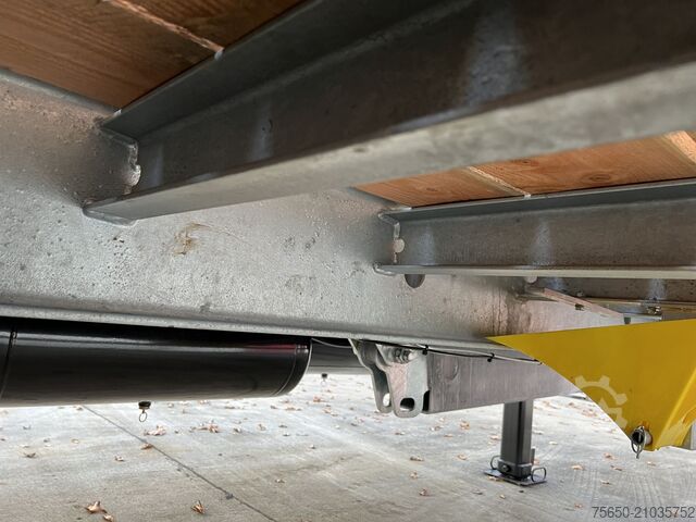 Reboque com plataforma rebaixada Möslein TTH 19- 6,7  19 t Tandemtieflader-- Neufahrzeug --