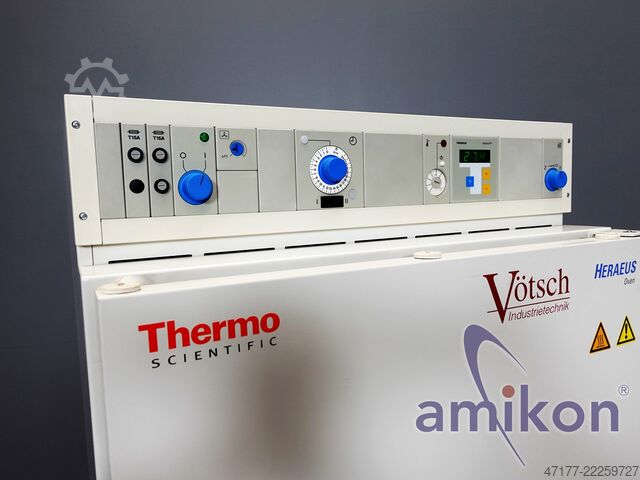 Sušicí skříň / ohřívací skříň Thermo Scientific Vötsch UT 6420 300 °C