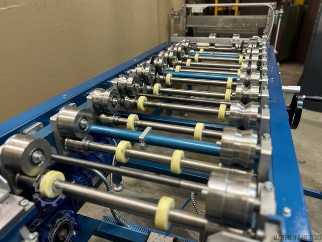 Linija formiranja rolne LLC Evolutioner with punch option Metal roof snap lock machine SLP-1 auto