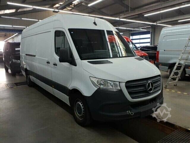 Koelwagen met geïsoleerde laadbak Mercedes-Benz Sprinter 316 CDI Hochdach Kühler Frischedienst