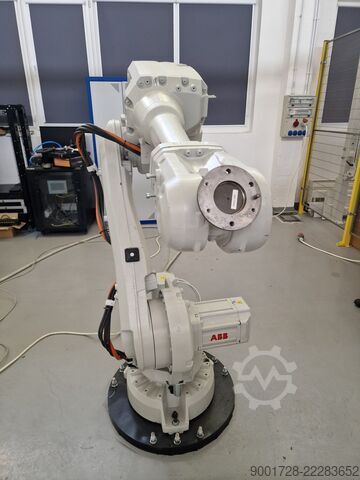 Robot industrial ABB IRB 4600-60/2.05