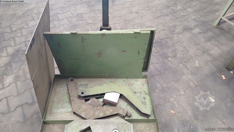 Auswuchtmaschine CARL SCHENK ARJ 040 V