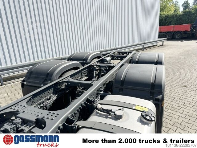 Standaard trekker Mercedes-Benz Arocs 2636/43 6x4, NMV u. NEBENABTRIEB, 3x