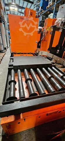 Zelfrijdend transportvoertuig FTV / AGV INDUMAT GmbH & Co. KG / E&K Automation THO 310