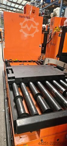 Zelfrijdend transportvoertuig FTV / AGV INDUMAT GmbH & Co. KG / E&K Automation THO 310