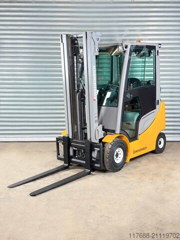 Μπροστινός φορτωτής υγραερίου Jungheinrich TFG 320s - Nur 2673 Std.- Service Neu - VW Motor