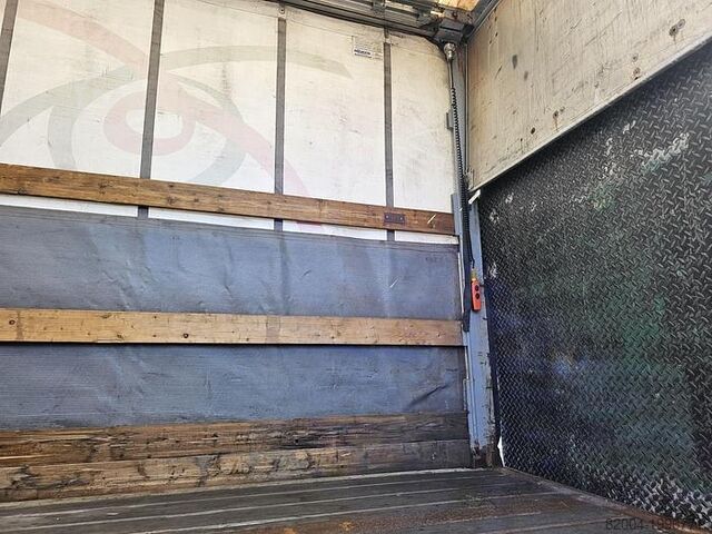 Gordijn FREUHAUF ONCRK 22-110A |  STEERING  AXLE |CURTAINSIDER T...