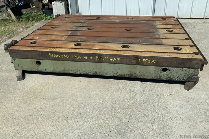 Gietijzeren bed Taque fonte rainurée - Floor Plate 2600 x 2000 x 350 mm - No 1