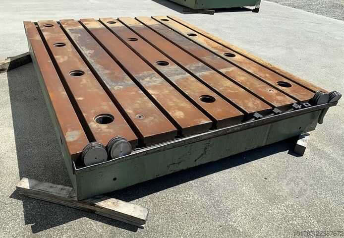 Gietijzeren bed Taque fonte rainurée - Floor Plate 2600 x 2000 x 350 mm - No 1