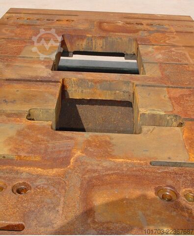 Ležaj od livenog gvožđa Taque fonte rainurée - Floor Plate 2410 x 1500 x 550 mm - No 1