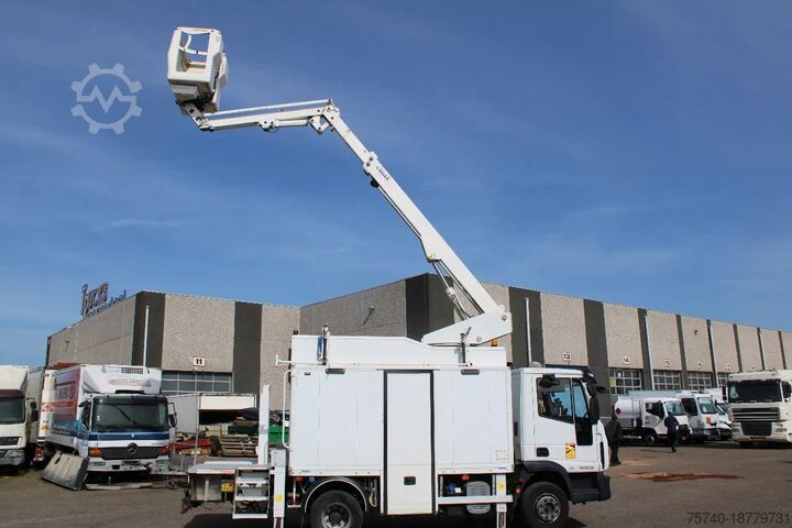 Hefplatform Iveco Eurocargo 120EL18 + COMET + EURO 5