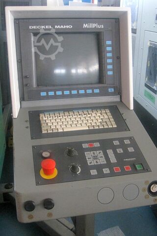 Vertikales Bearbeitungszentrum DMG DMU 80 T