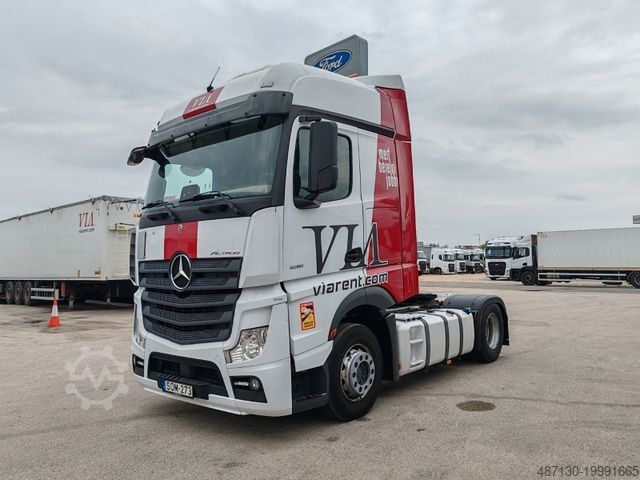 Standardowy ciągnik siodłowy MERCEDES-BENZ ACTROS 1851  ADR