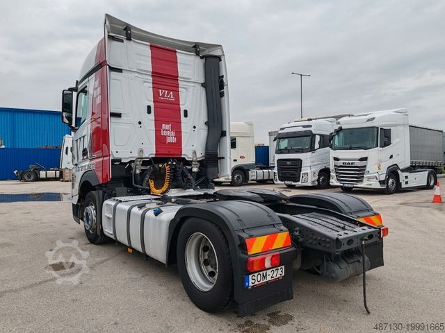 Standardowy ciągnik siodłowy MERCEDES-BENZ ACTROS 1851  ADR