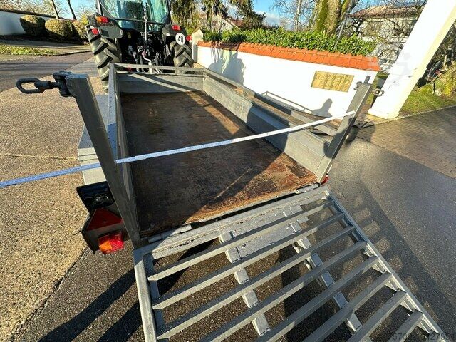 Naczepa niskopodwoziowa Dede Tieflader mit Auffahrampe Nutzlast 1.450kg