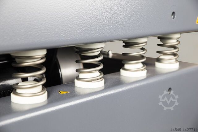 Vibrációs csiszológép - vályús vibrátor Müller Mechanik MMTV-9341