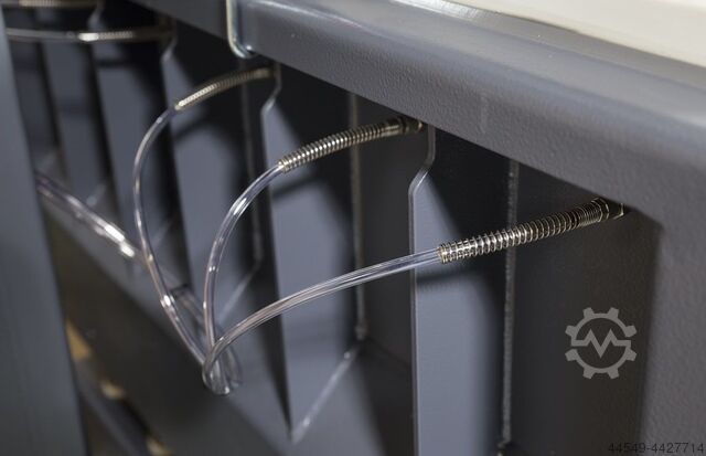 Vibrációs csiszológép - vályús vibrátor Müller Mechanik MMTV-9341