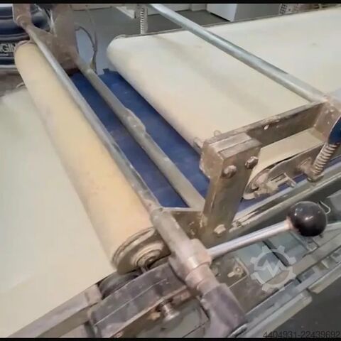 Linija za male kifle, 7.500 komada/sat Koenig Combi Line