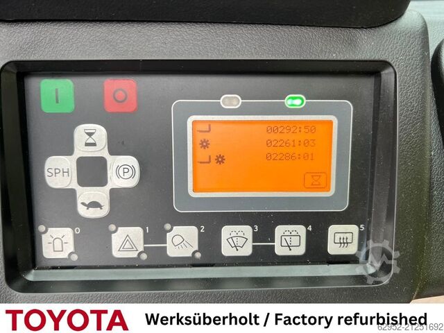 Elektro 3 Rad-Stapler Toyota 8 FBE 16 T / Akku überh.!